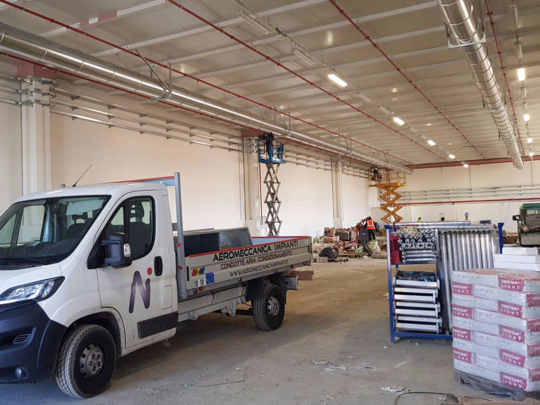 Installazione Condizionatori Industriali  Silenziatore Rettangolare A Setti Fonoassorbenti 